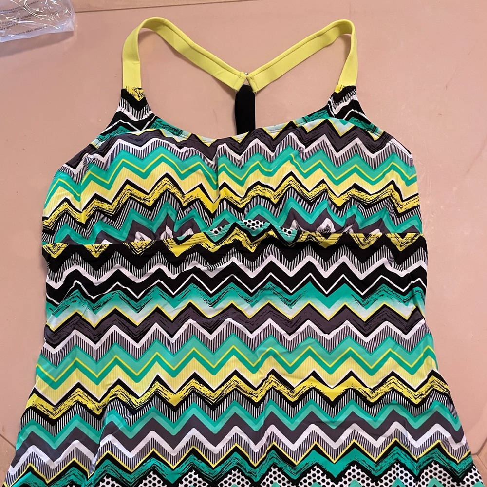 Bathing suit top, mixed colors, new never worn